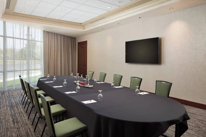 Meeting facility